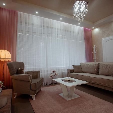 Studio Apartman Dona Nova Varoš Exterior foto